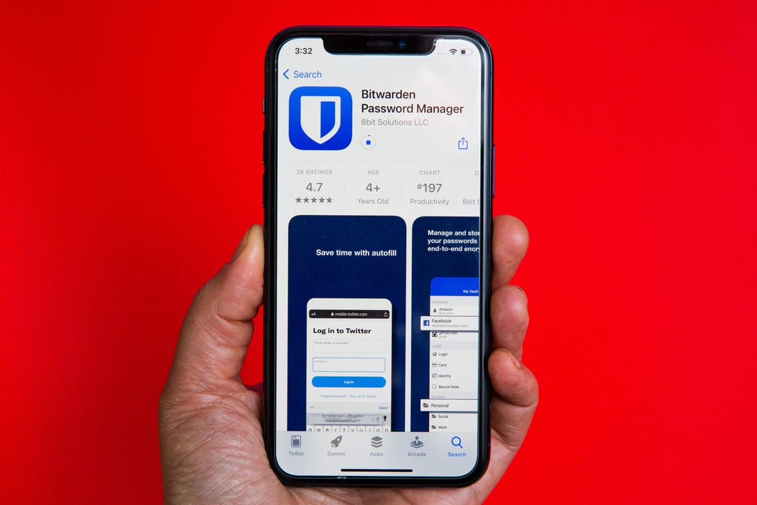 bitwarden-app-cnet-2021-password-manager-on-phone-002