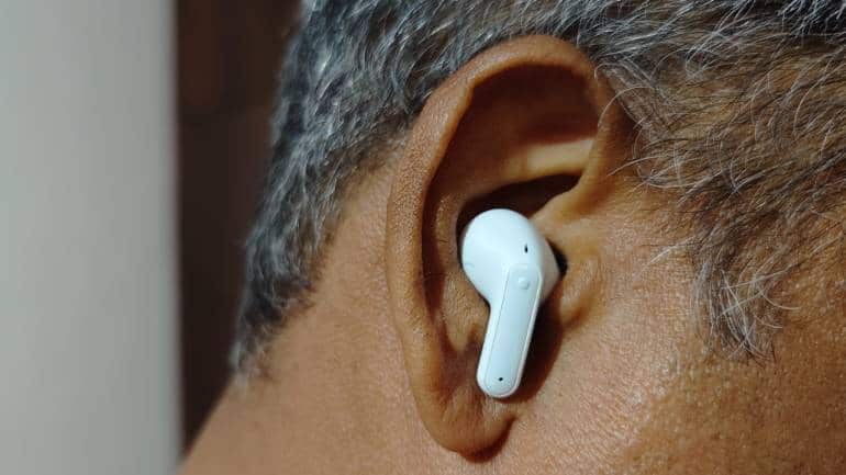 LG headphones